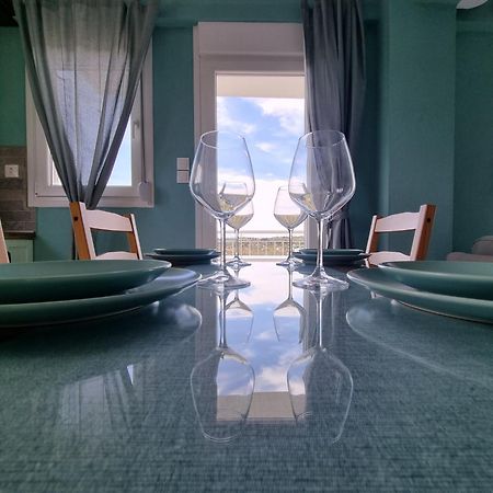 Tararas Apartments Michaniona Oda fotoğraf