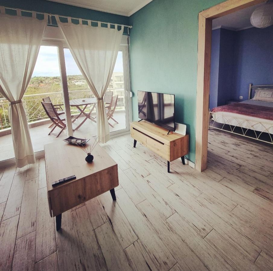 Tararas Apartments Michaniona Dış mekan fotoğraf