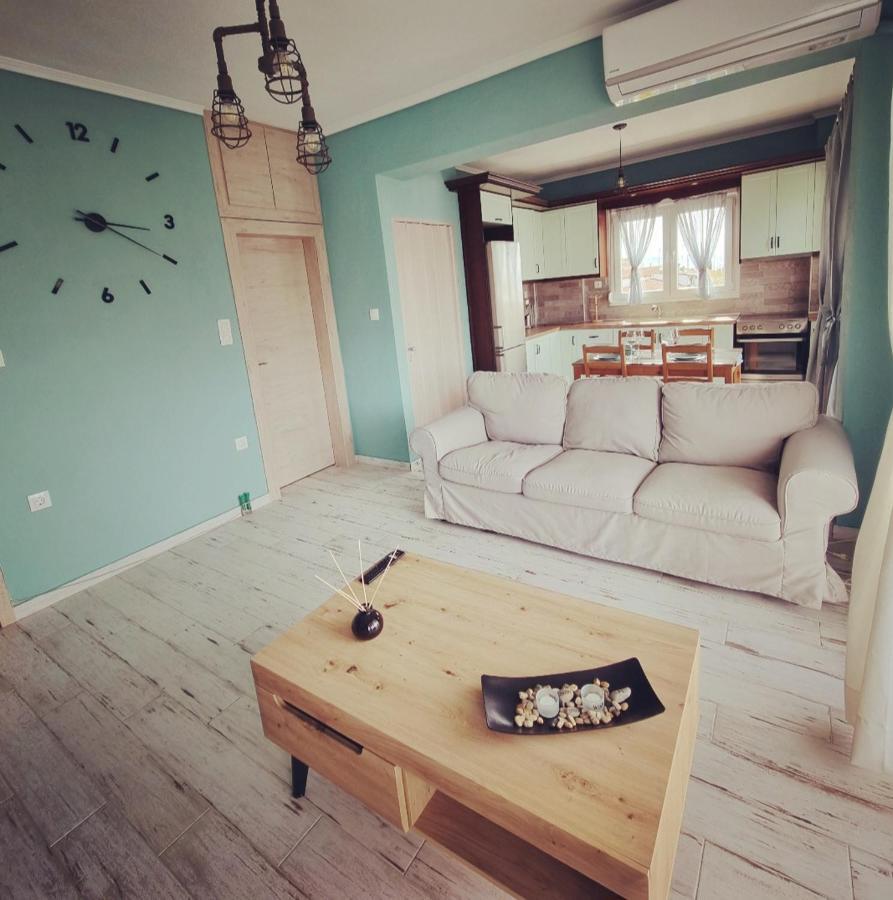 Tararas Apartments Michaniona Oda fotoğraf